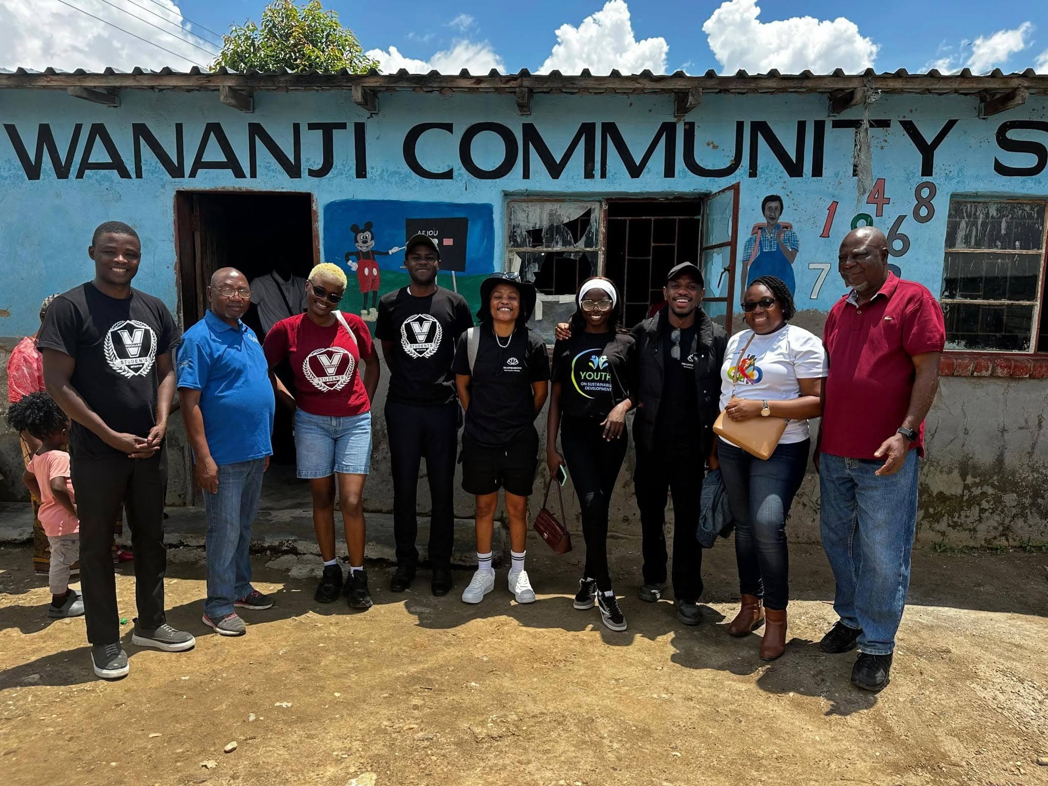 Programme volunteers with VSI